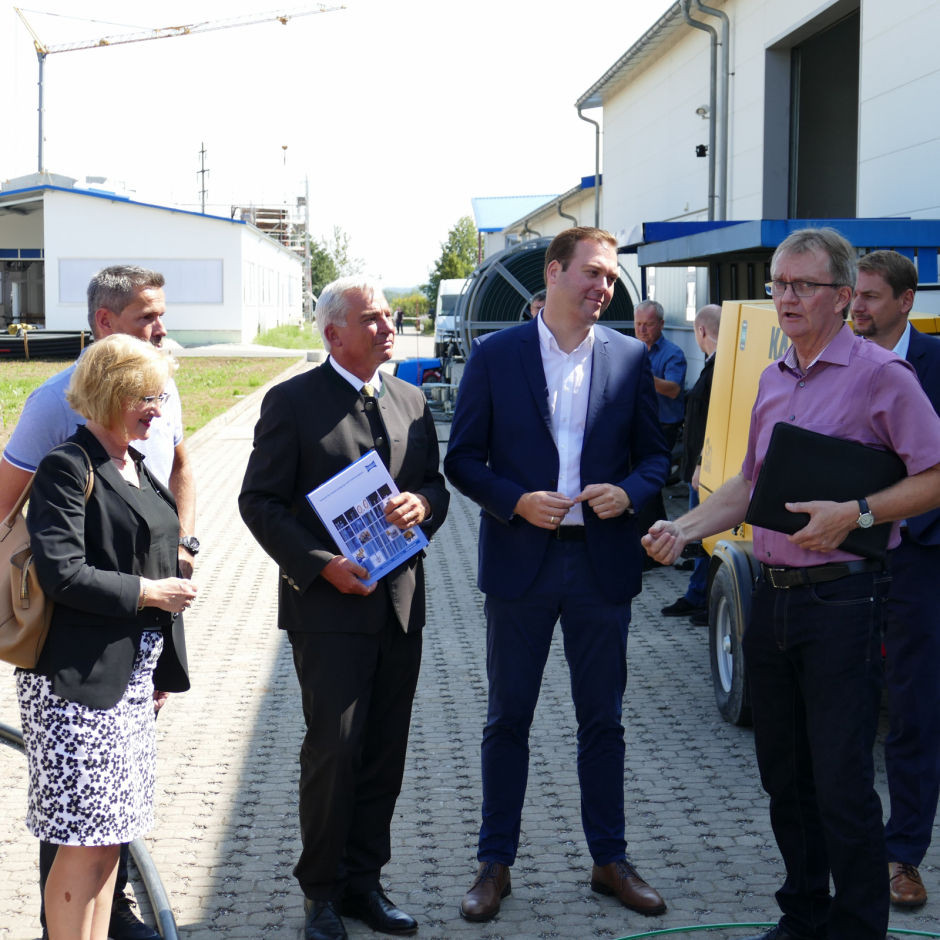 Besuch des Digitalisierungsministers Strobl in Lottstetten